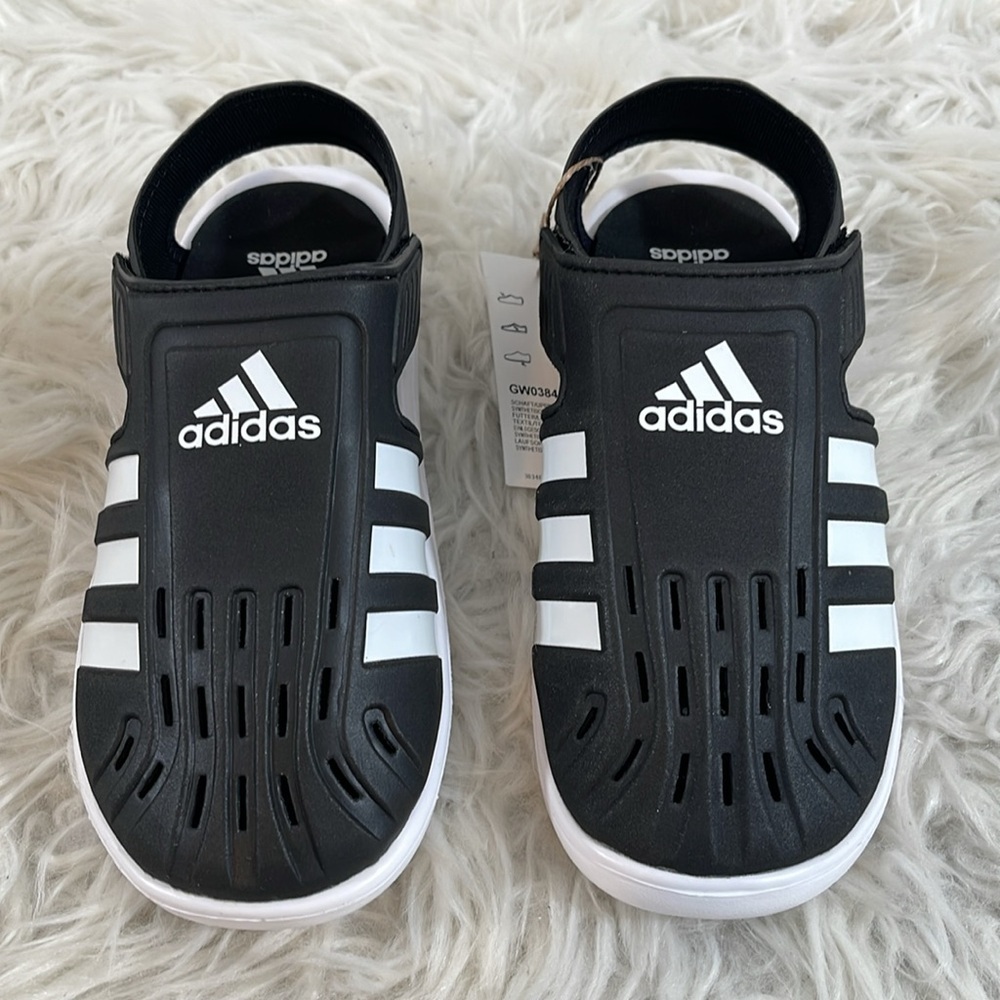 ADIDAS Closed Toe Water Sandals Velcro Black & White Kid’s Size 2 NEW UNISEX - Picture 3 of 16